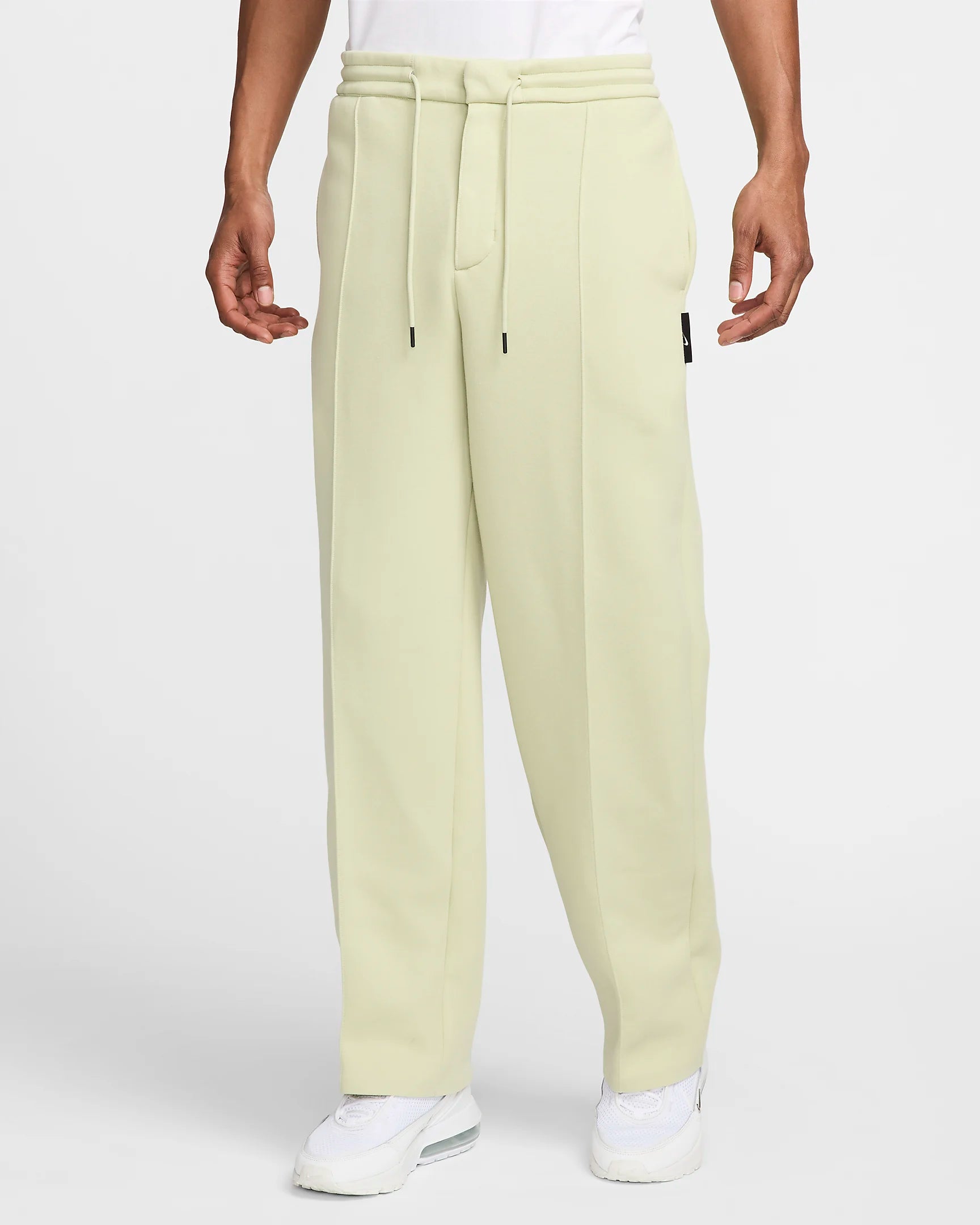 Nike khaki pants shops