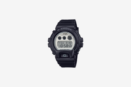 Casio "G-Shock DW6900WD-1" - Black / White