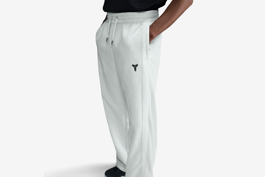 Nike "Kobe Pleated Pant" M- Sail/ Black