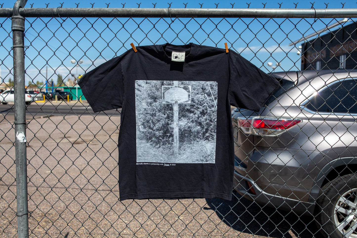 (sidewalk) chawk x Manor "Hoop" Shirt M - Black