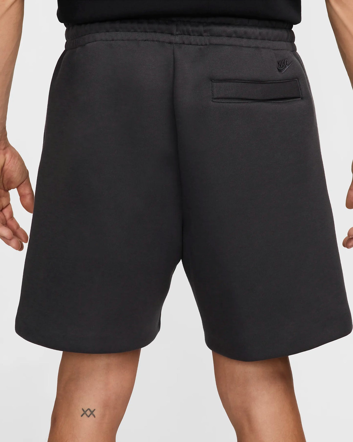 Nike "Tech Fleece" Shorts - Anthracite / Anthracite