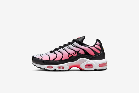 Nike "Air Max Plus" W - Black/ Hot Punch White