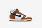 Nike "Dunk High Next Nature" W - Light British Tan / Black / White