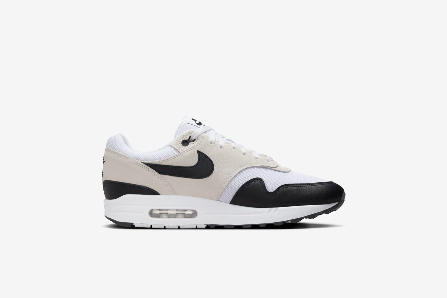 Nike "Air Max 1 Essential" M - White / Black / Summit White