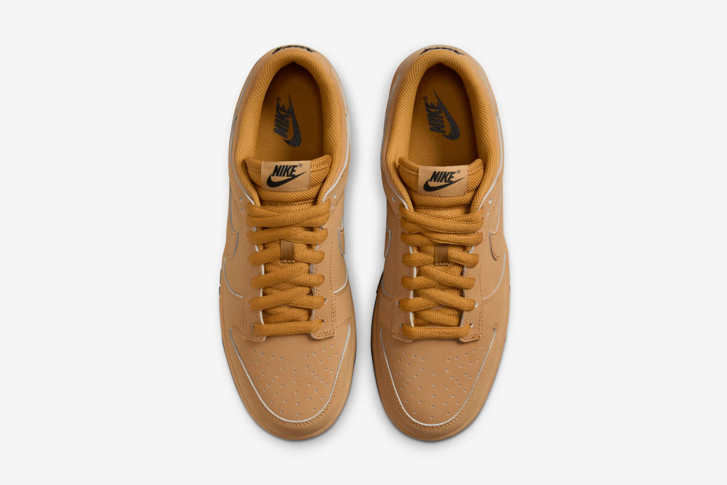 Nike "Dunk Low Retro SE" M - Wheat / Wheat / Gum