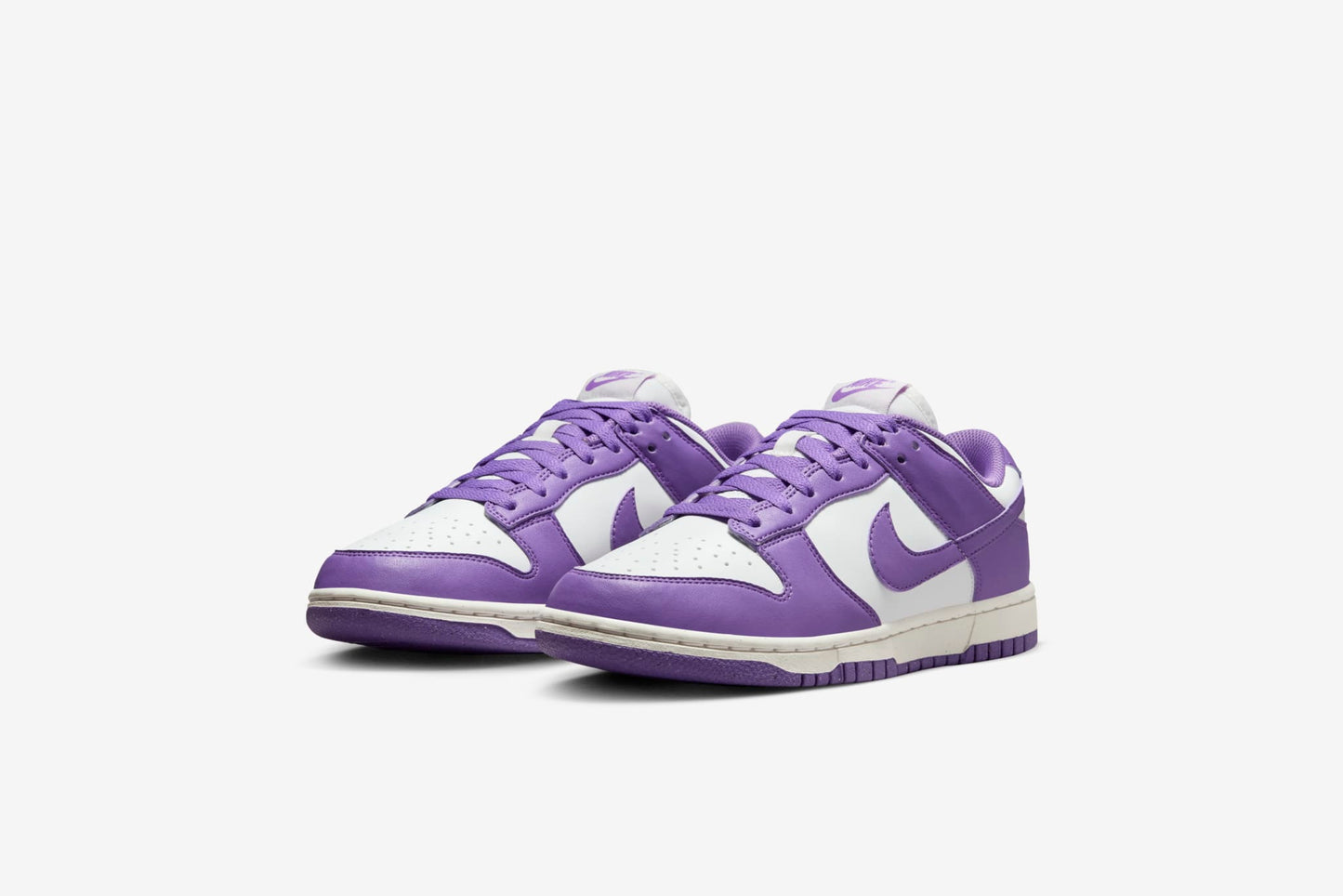 Nike "Dunk Low Next Nature" W - Summit White / Black Raspberry