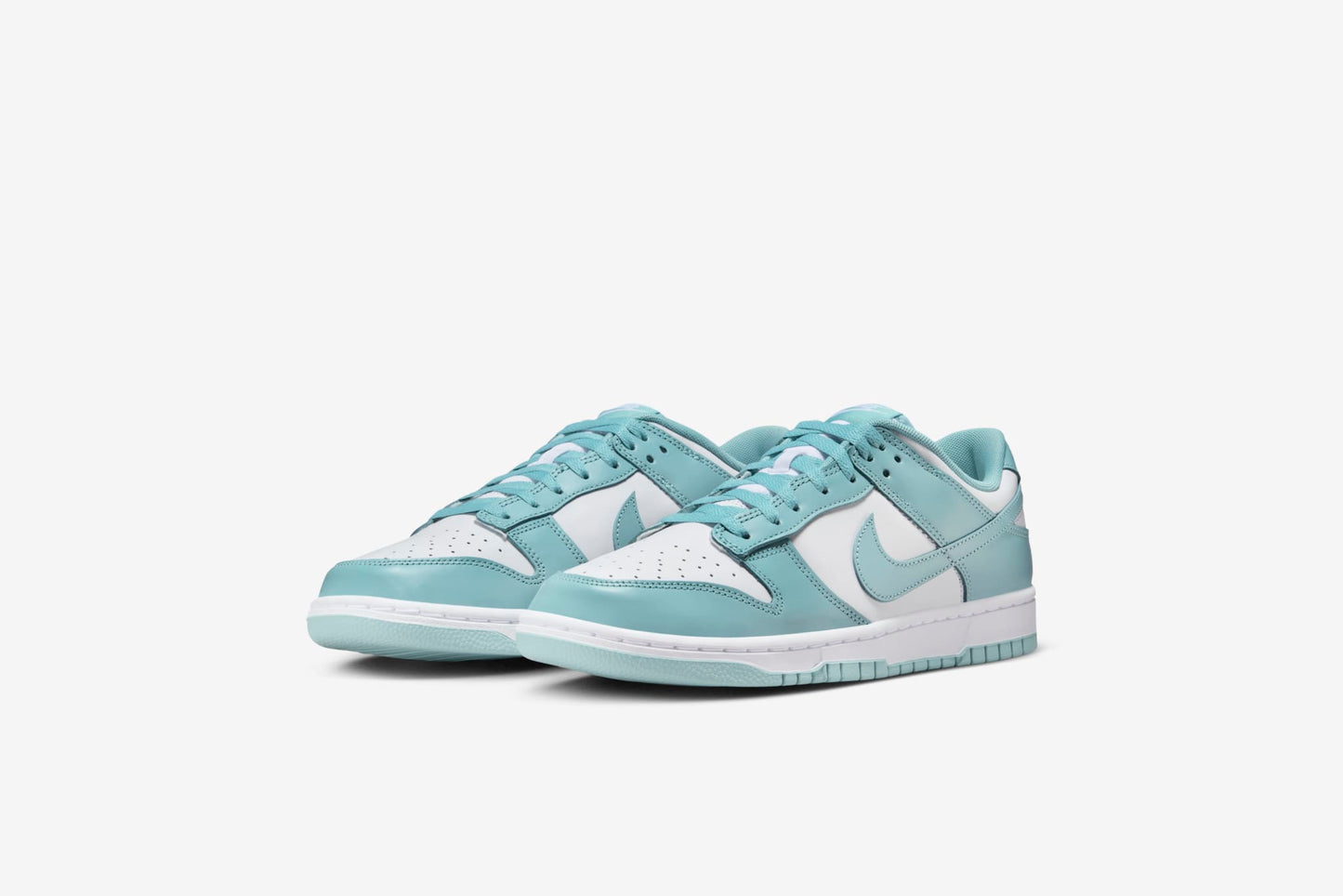 Nike "Dunk Low Retro" M - White / Denim Turquoise