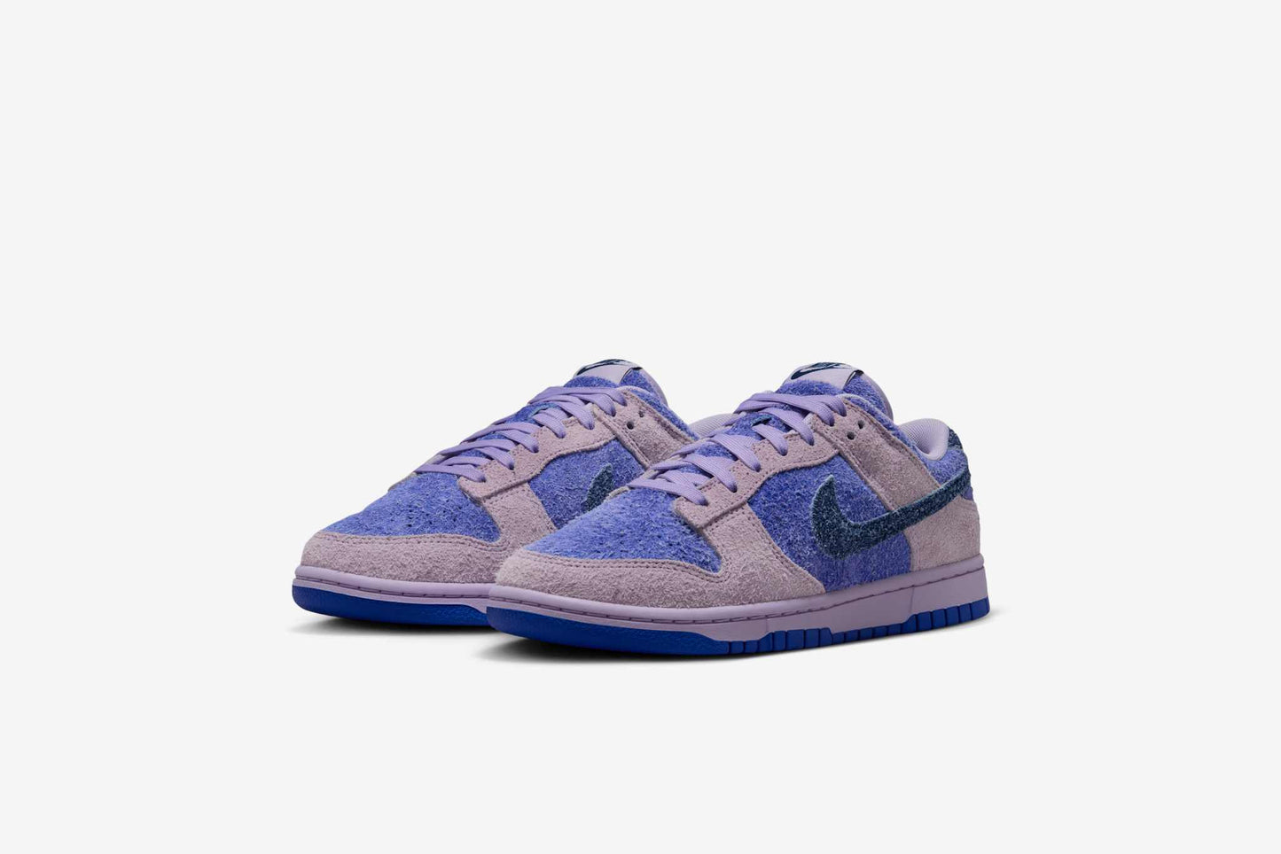 Nike "Dunk Low SE" W - Hydrangeas / Deep Royal Blue