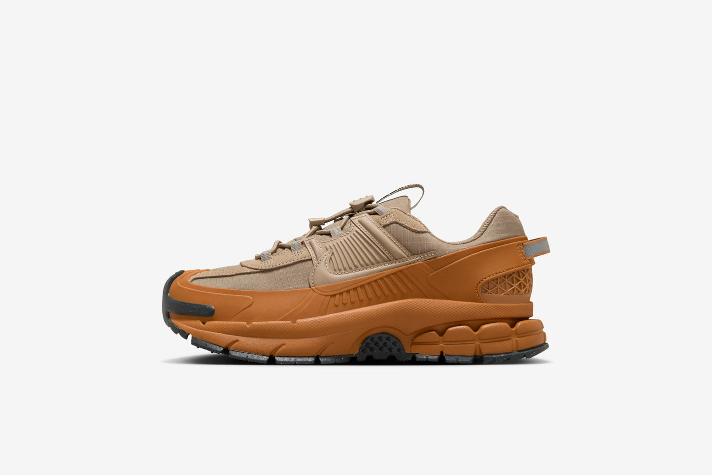 Nike "Zoom Vomero Roam" W - Flax / Khaki  / Anthracite