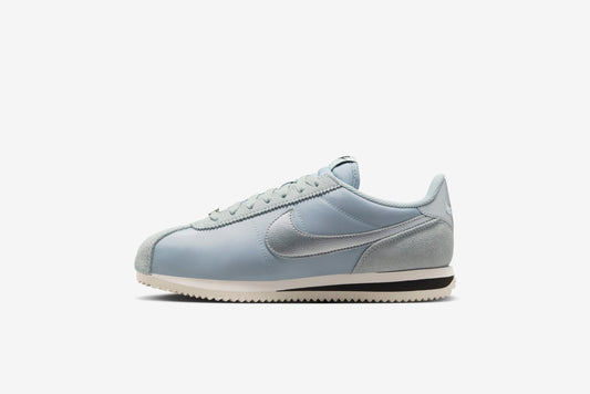 Nike "Cortez" W - Light Pumice / Metallic Silver