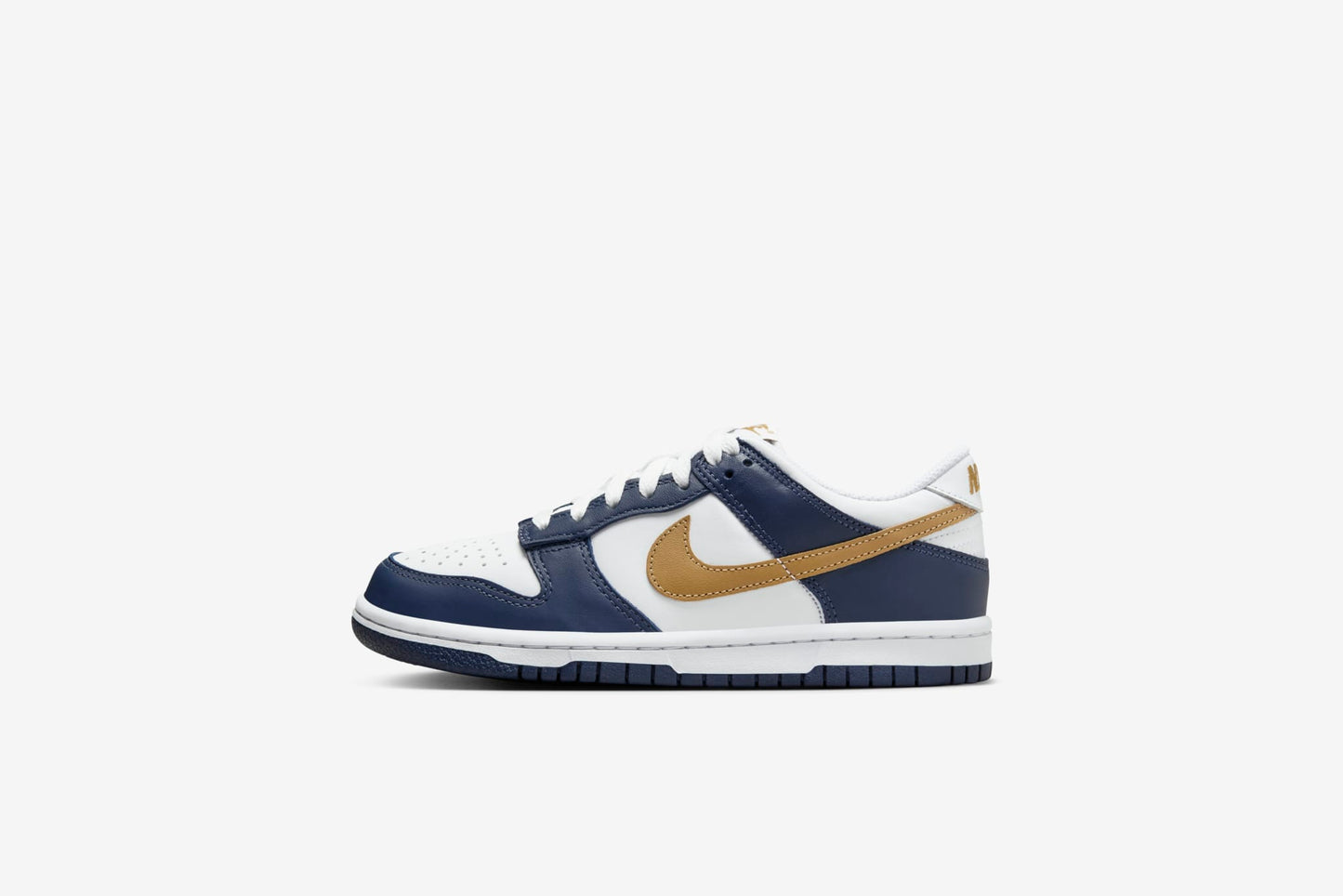 Nike "Dunk Low" GS  - White / Wheat / Midnight Navy