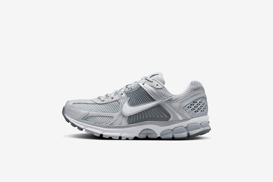 Nike "Vomero 5"  M - Wolf Grey / White