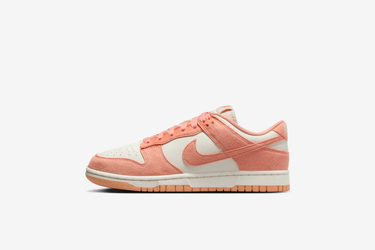 Nike "Dunk Low" W - Soft Pearl / Apricot Agate / White