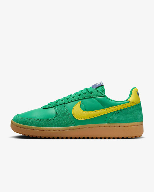 Nike "Field General" W - Stadium Green / Lightening / Sail