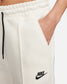 Nike "Sportswear Tech Fleece Mid-Rise Joggers" W - Pale Ivory / Black