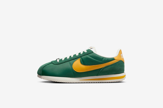 Nike "Cortez TXT" M - Gorge Green / Yellow Ochre / Sail