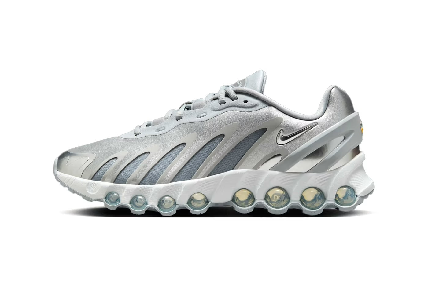 Nike "Air Max DN8" W - Wolf Grey / Metallic Silver