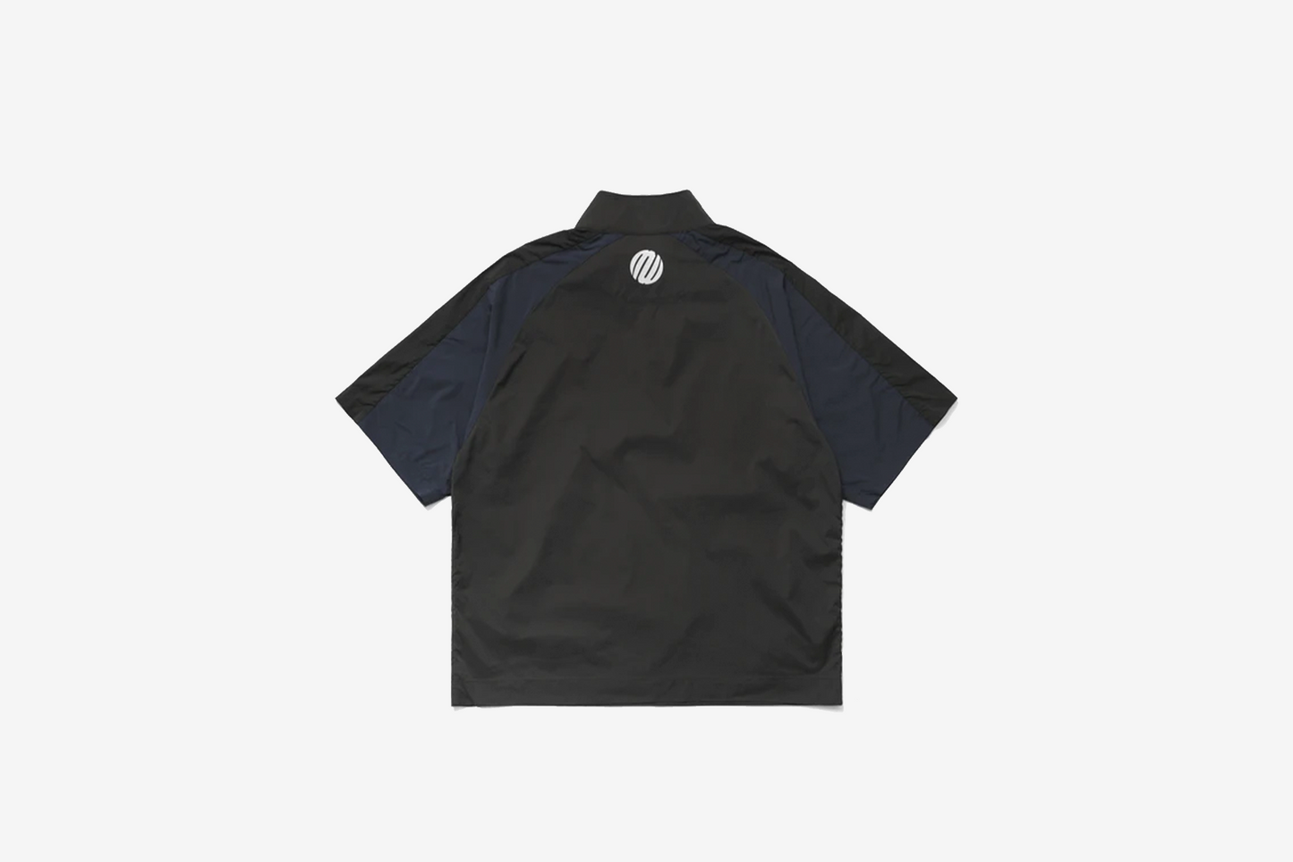 Metalwood Studio "Short Sleeve Paneled Wind Shirt" M - Black / Navy